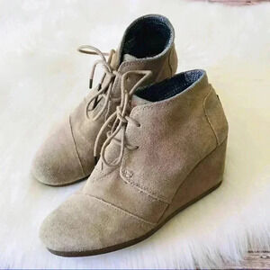 Toms Suede Leather Wedges Booties Shoes 7.5
